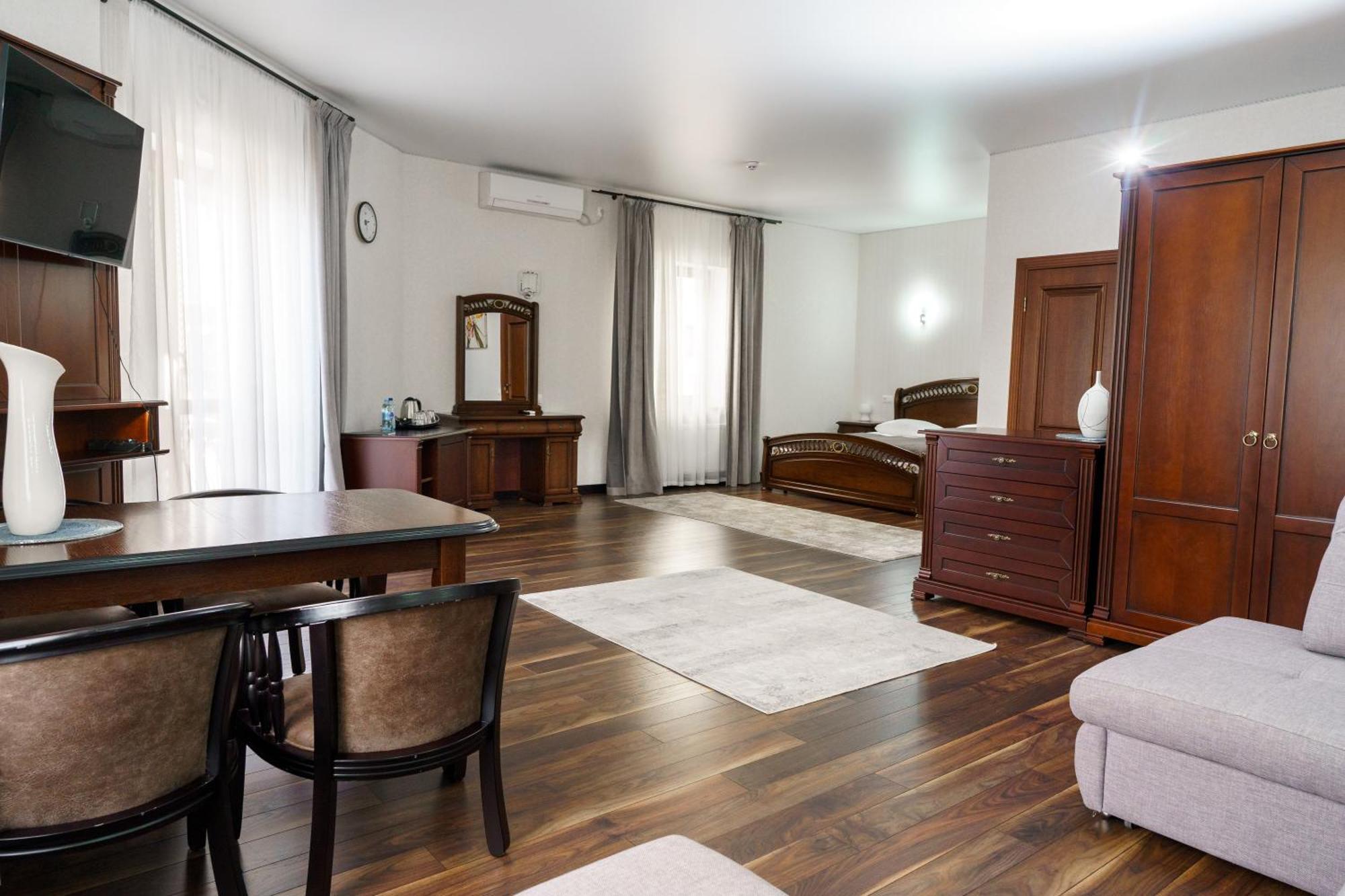 ז'יטומיר Spa-Hotel Dodo מראה חיצוני תמונה